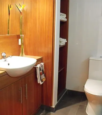 Odette בית הארחה 4*