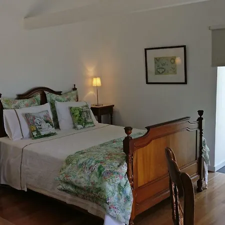 בית הארחה Odette 4*